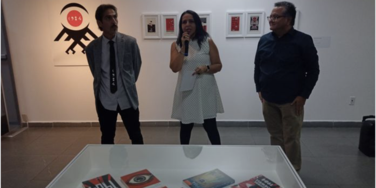 Continúa la exposición “George Orwell: Regreso a 1984”